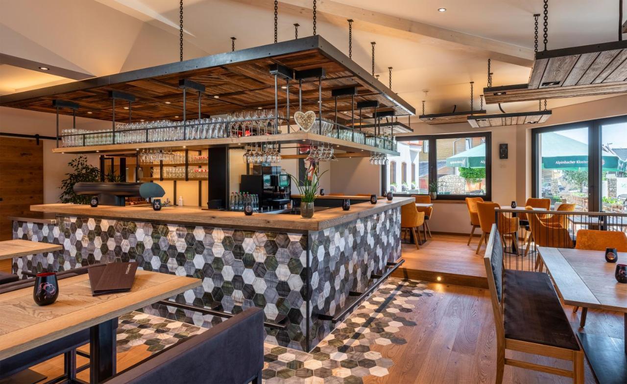 Danner'S Hotel Loewen Marschalkenzimmern エクステリア 写真